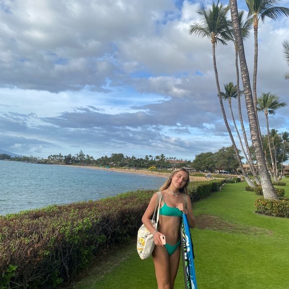 Jade bikini!! - Picture 3 of 3